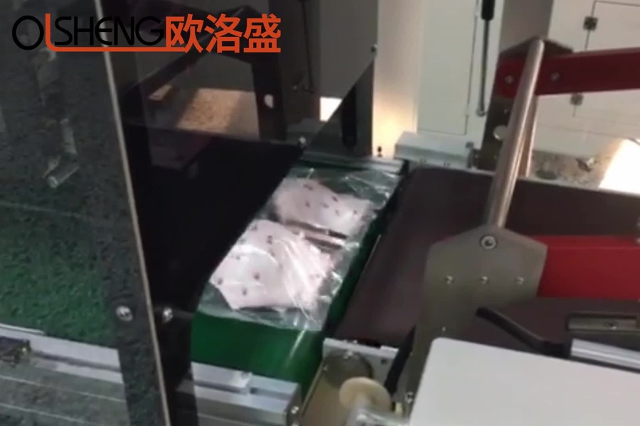 文胸內(nèi)衣使用L型熱收縮包裝套袋加貼標(biāo)案例視頻